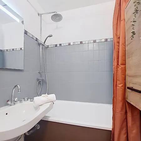 Appartement Parc De La Mer-11 By Interhome